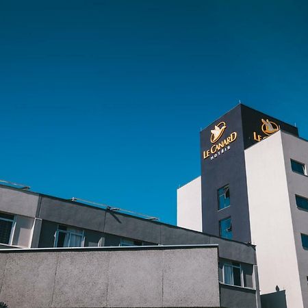 Le Canard Жоинвили Экстерьер фото